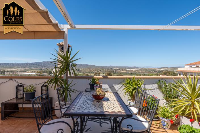 Image No.31-3 Bed Townhouse for sale