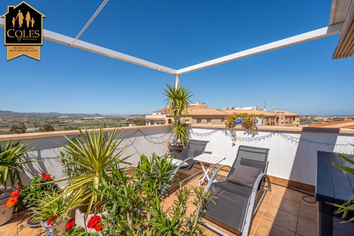 Image No.32-3 Bed Townhouse for sale