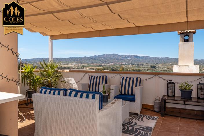 Image No.35-3 Bed Townhouse for sale