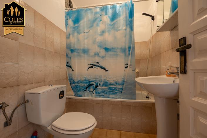 Image No.10-2 Bed Townhouse for sale