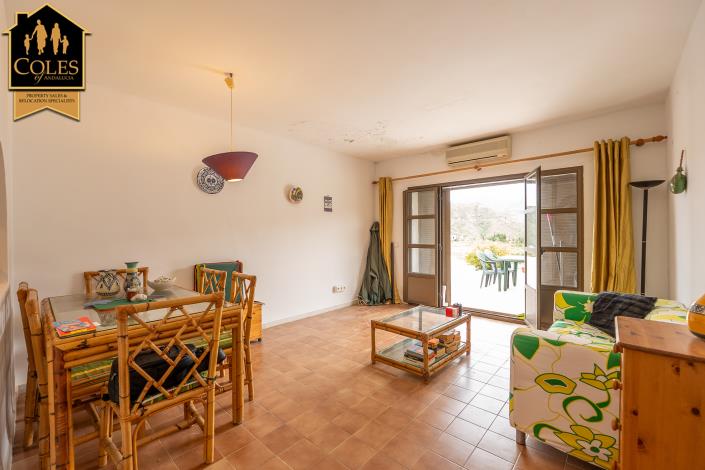 Image No.16-2 Bed Townhouse for sale