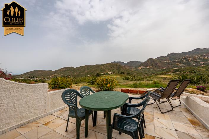 Image No.21-2 Bed Townhouse for sale