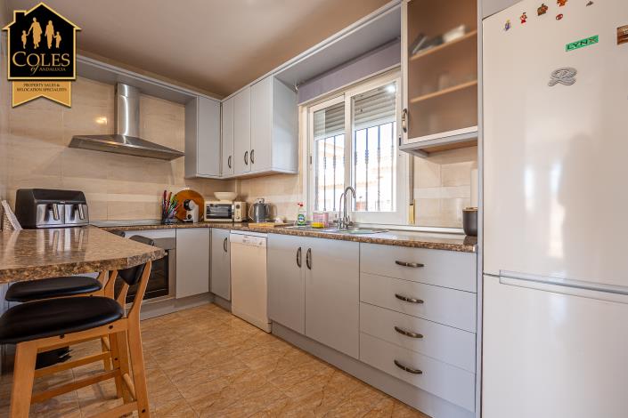 Image No.8-3 Bed Apartment for sale