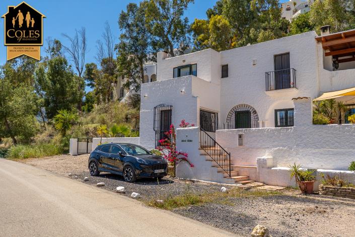 Image No.3-2 Bed Townhouse for sale