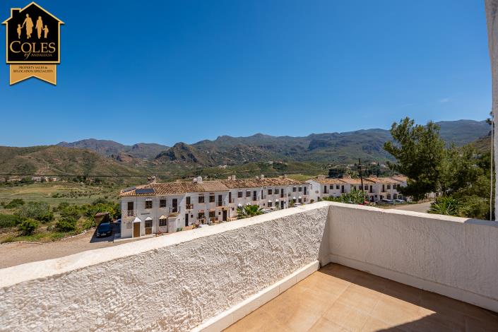 Image No.26-2 Bed Townhouse for sale