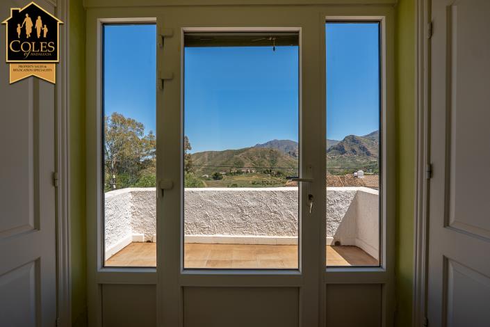 Image No.27-2 Bed Townhouse for sale