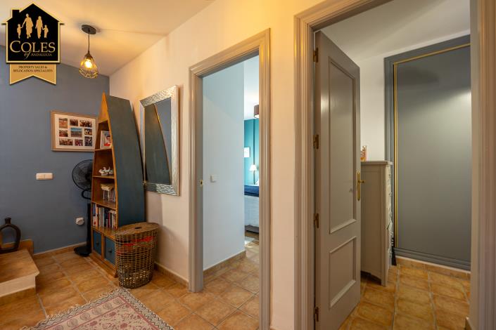 Image No.17-2 Bed Townhouse for sale