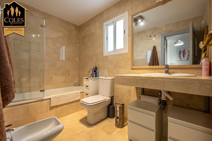 Image No.24-2 Bed Townhouse for sale