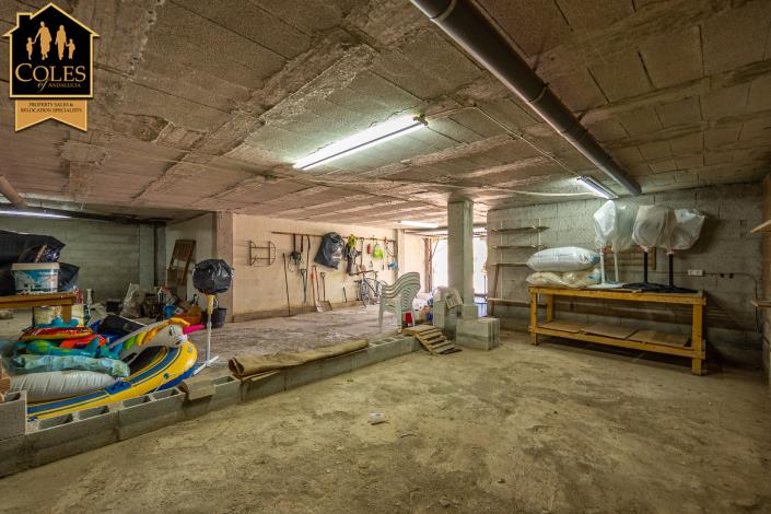 Image No.14-4 Bed Villa / Detached for sale