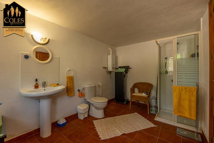 Image No.16-4 Bed Villa / Detached for sale