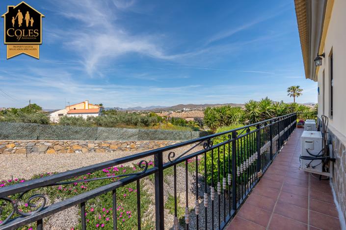 Image No.22-4 Bed Villa / Detached for sale