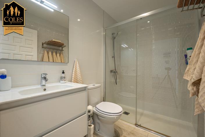 Image No.13-2 Bed Apartment for sale