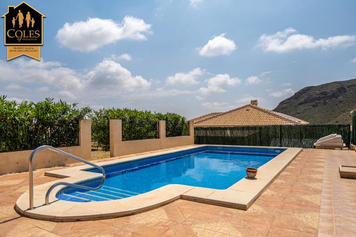 Image No.5-3 Bed Villa / Detached for sale