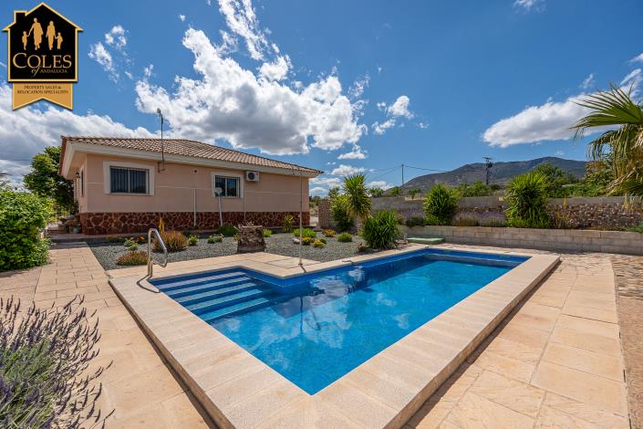 Image No.4-3 Bed Villa / Detached for sale