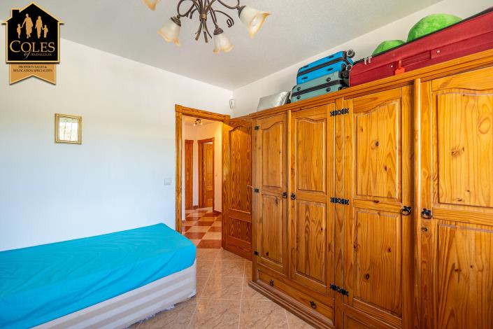 Image No.16-3 Bed Villa / Detached for sale