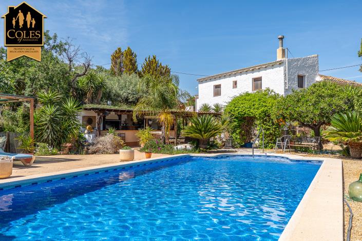 Image No.7-4 Bed Cortijo for sale