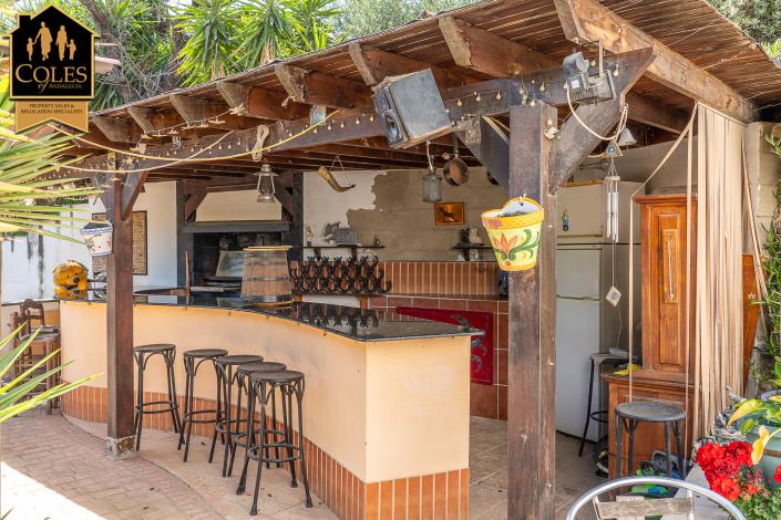 Image No.8-4 Bed Cortijo for sale