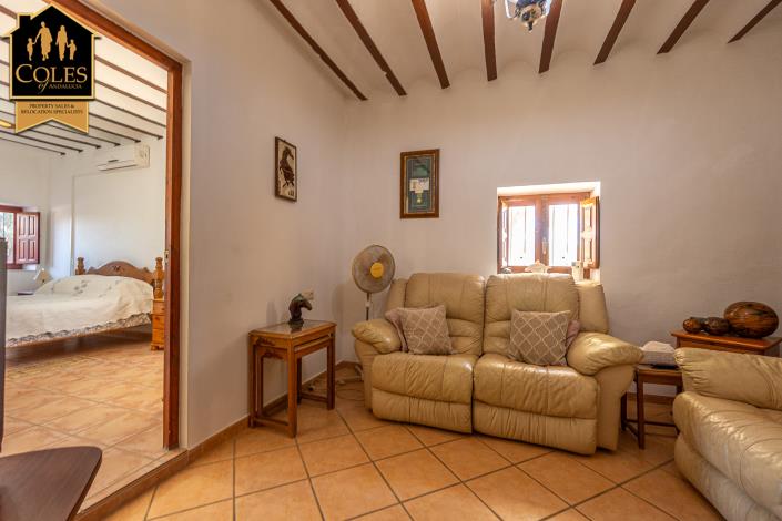 Image No.21-4 Bed Cortijo for sale