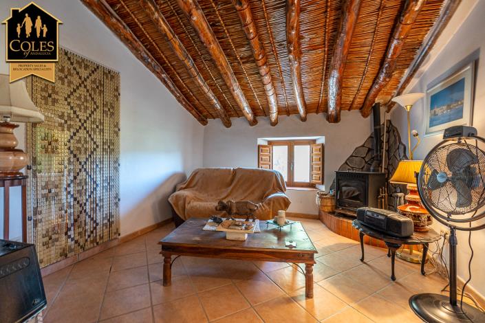 Image No.26-4 Bed Cortijo for sale