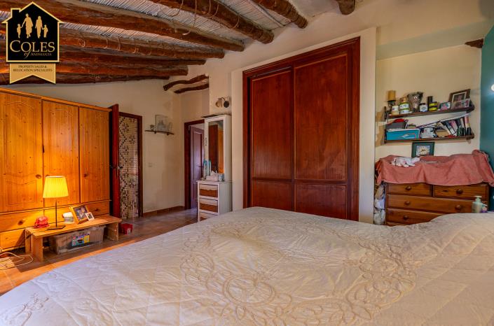 Image No.29-4 Bed Cortijo for sale