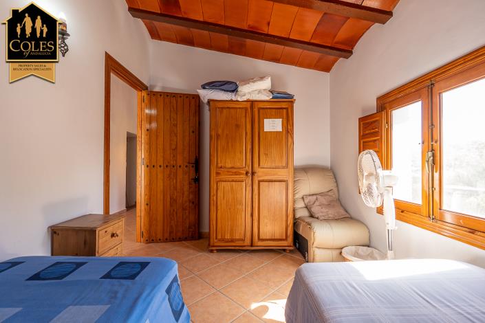 Image No.36-4 Bed Cortijo for sale