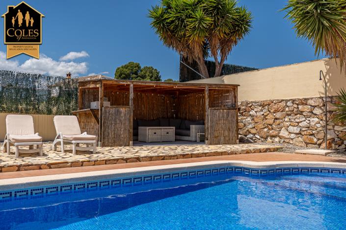 Image No.3-3 Bed Villa / Detached for sale