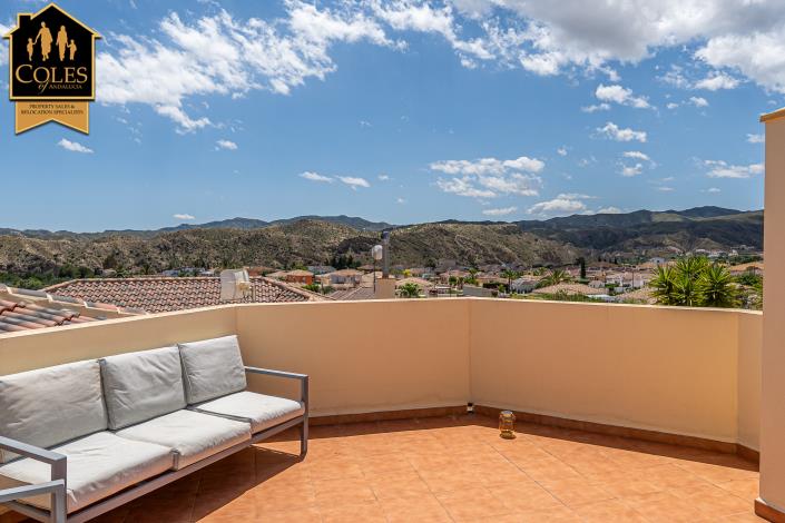 Image No.11-3 Bed Villa / Detached for sale