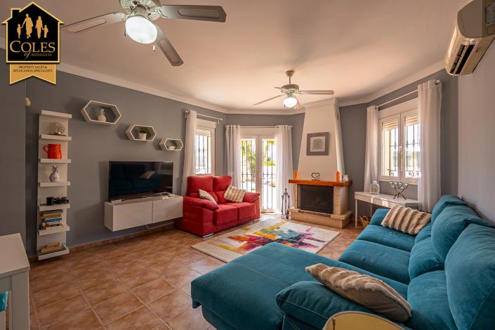 Image No.18-3 Bed Villa / Detached for sale