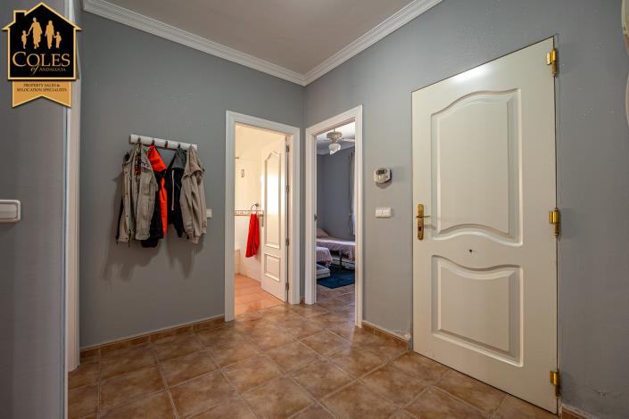 Image No.22-3 Bed Villa / Detached for sale