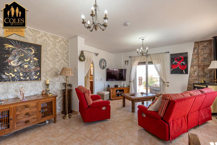 Image No.13-2 Bed Villa / Detached for sale