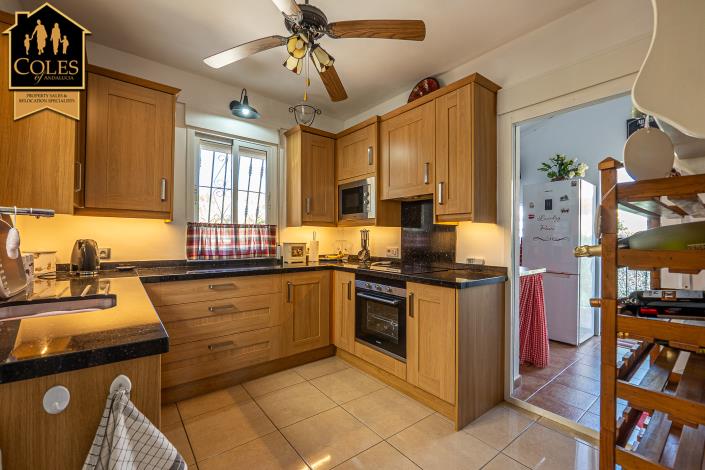 Image No.14-2 Bed Villa / Detached for sale