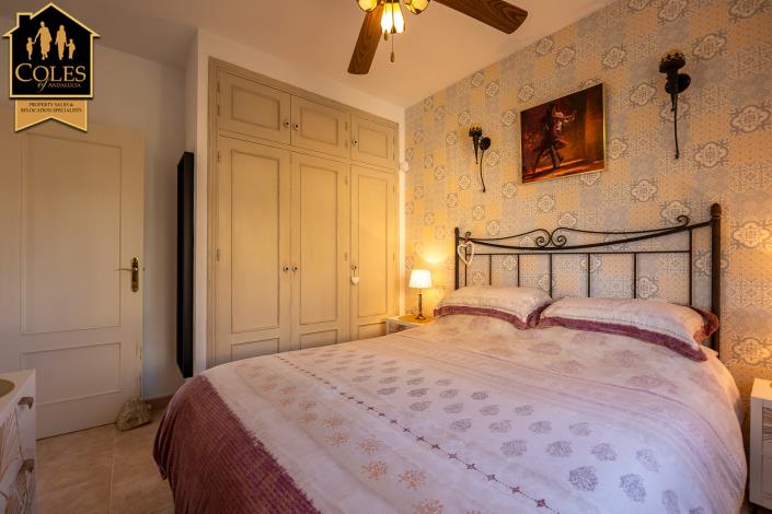 Image No.22-2 Bed Villa / Detached for sale
