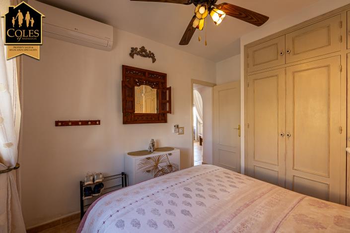 Image No.23-2 Bed Villa / Detached for sale
