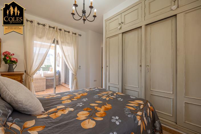 Image No.27-2 Bed Villa / Detached for sale