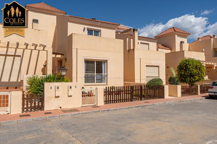 Image No.4-2 Bed Townhouse for sale