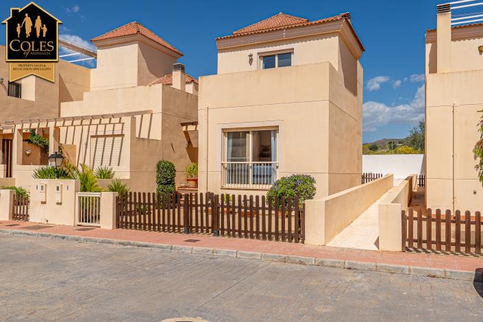 Image No.5-2 Bed Townhouse for sale