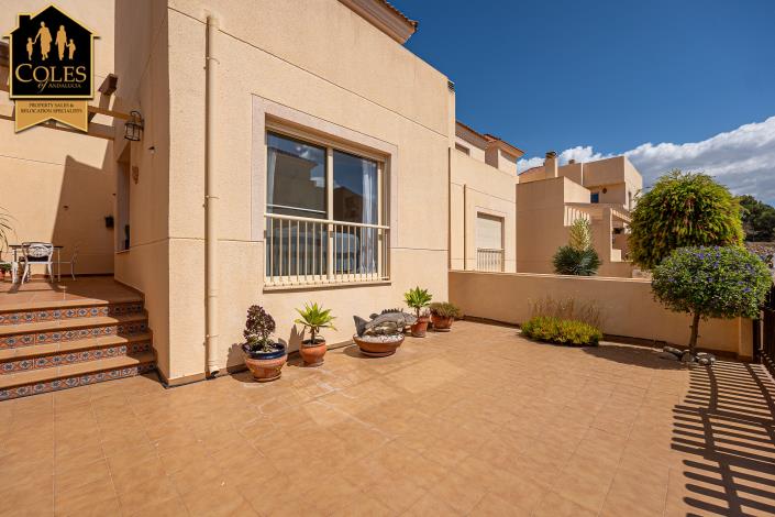 Image No.6-2 Bed Townhouse for sale