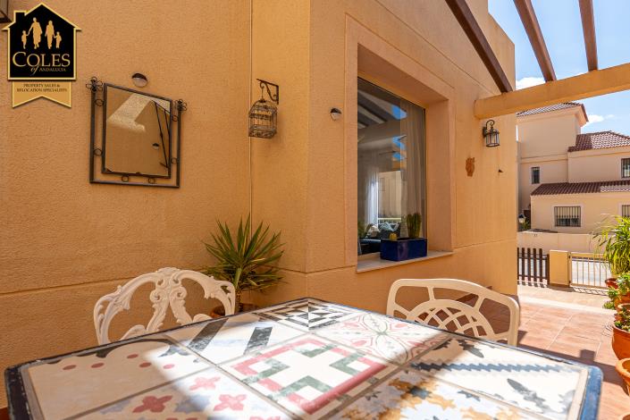 Image No.9-2 Bed Townhouse for sale
