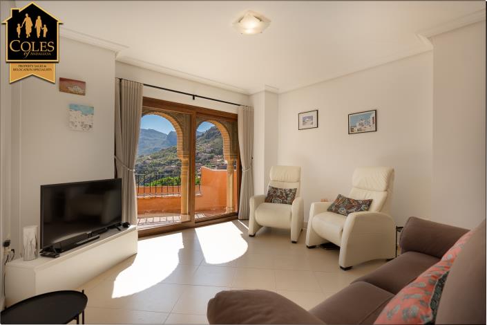 Image No.12-3 Bed Villa for sale