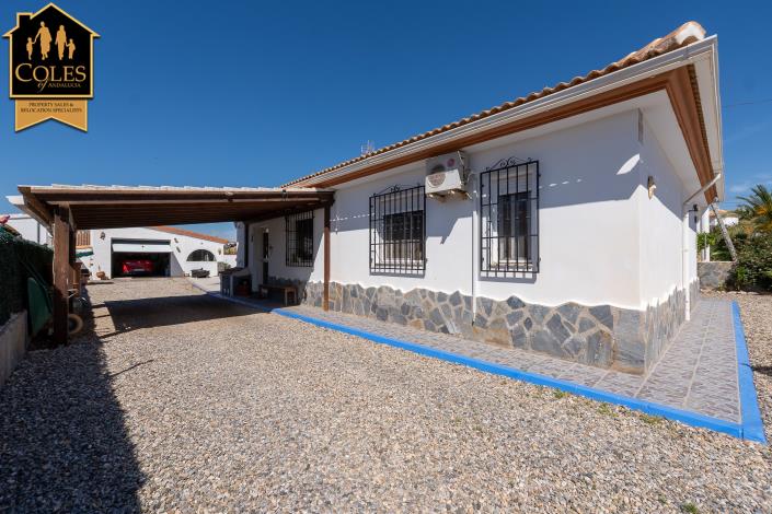 Image No.19-3 Bed Villa / Detached for sale