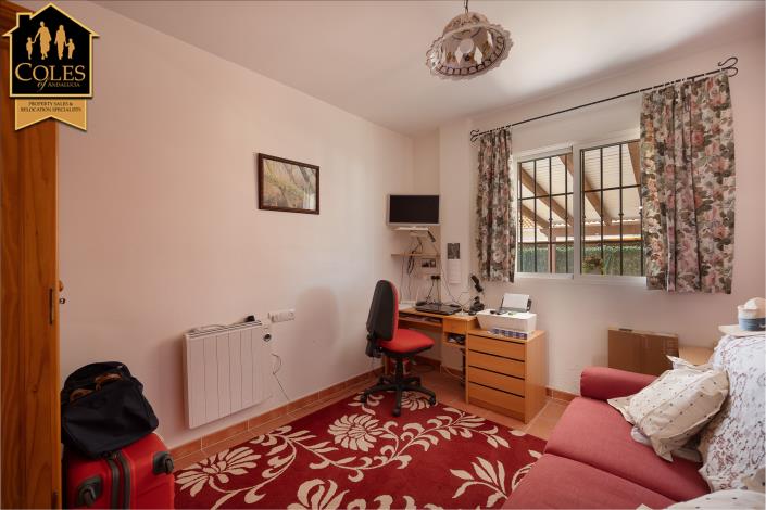 Image No.25-3 Bed Villa / Detached for sale