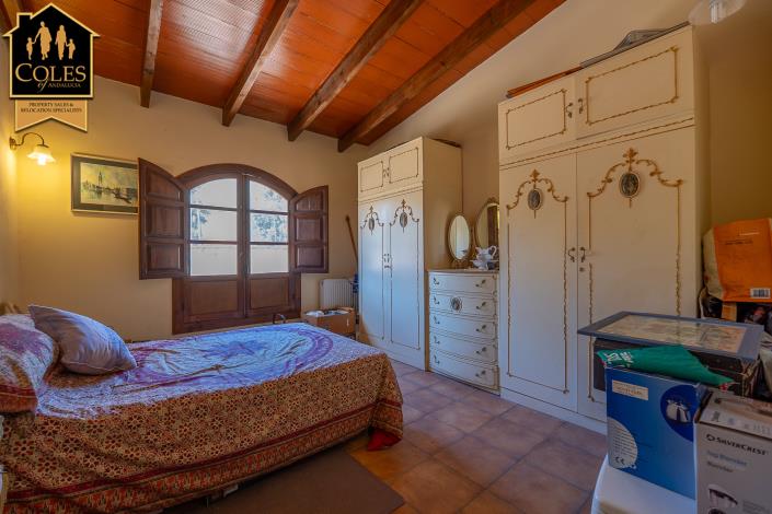 Image No.16-3 Bed Villa / Detached for sale