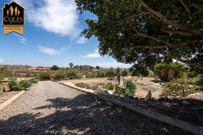 Image No.23-3 Bed Villa / Detached for sale