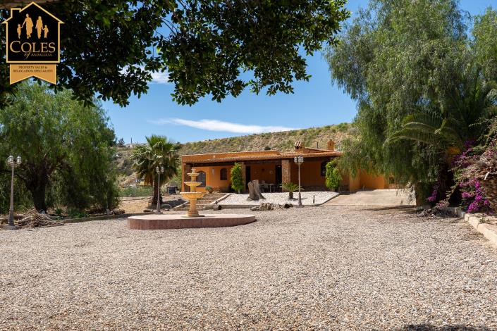 Image No.24-3 Bed Villa / Detached for sale