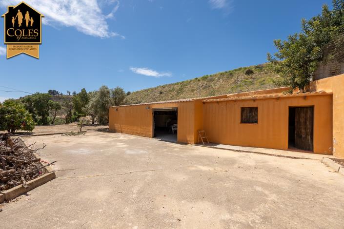 Image No.28-3 Bed Villa / Detached for sale