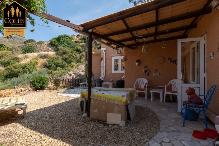 Image No.21-3 Bed Villa / Detached for sale