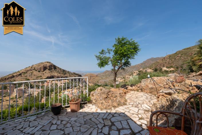 Image No.23-3 Bed Villa / Detached for sale