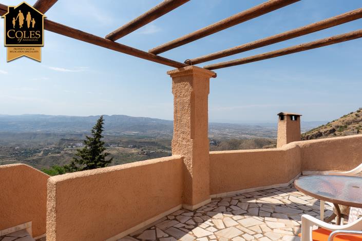 Image No.32-3 Bed Villa / Detached for sale