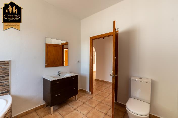 Image No.22-4 Bed Cortijo for sale