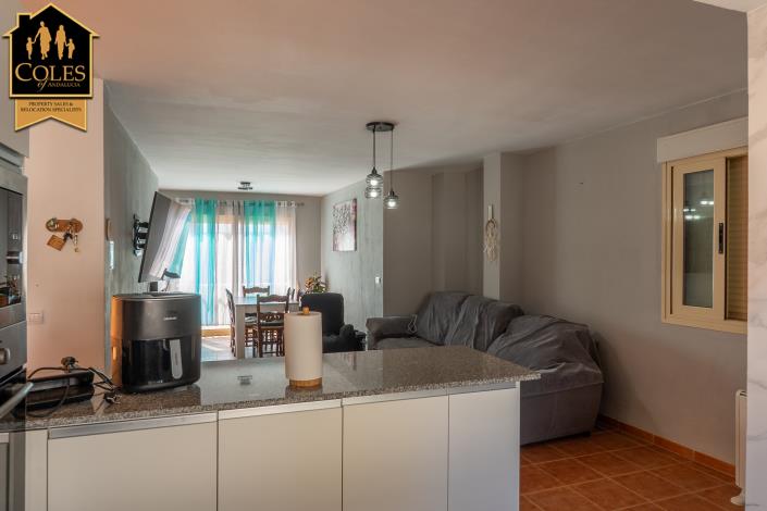 Image No.10-3 Bed Townhouse for sale